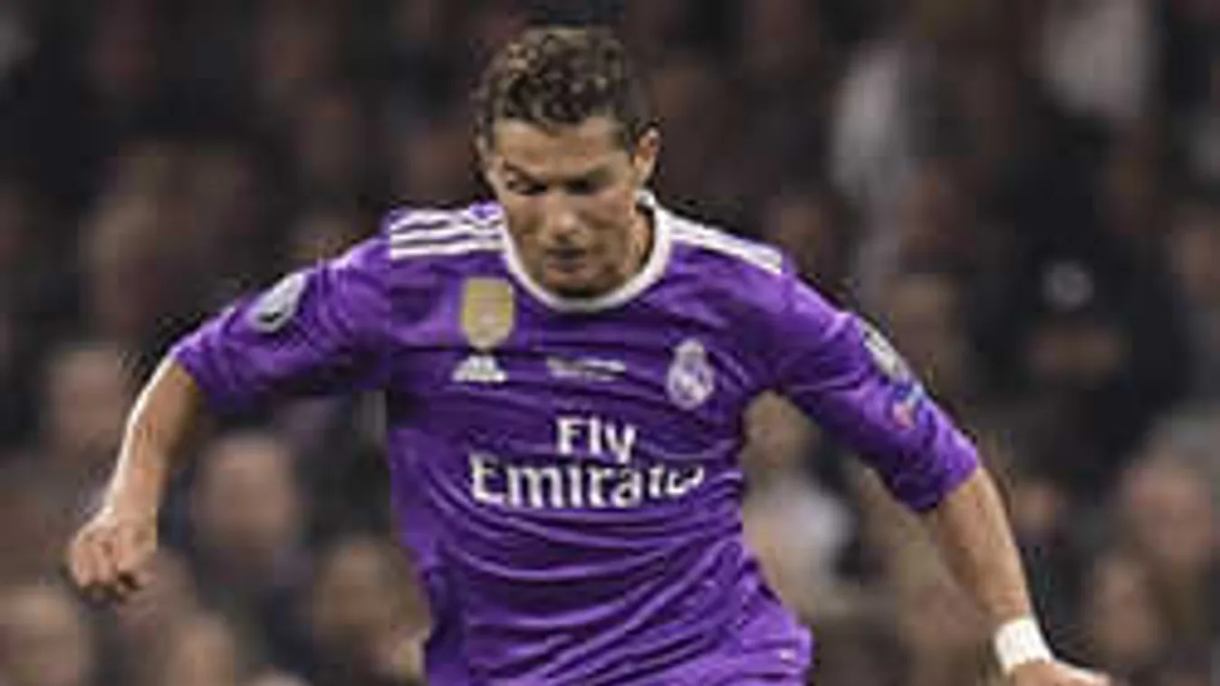 Meglepetés, Ronaldo Macedóniában áll munkába