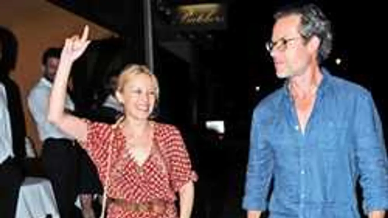 Kylie Minogue sztárapukával randevúzik