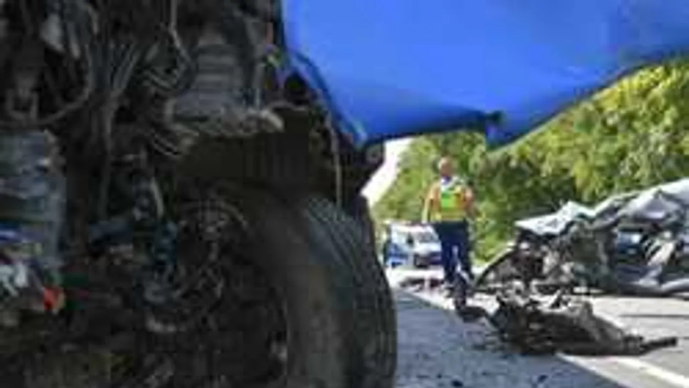 Fotók érkeztek a halálos debreceni balesetről, elképesztő dolog történt