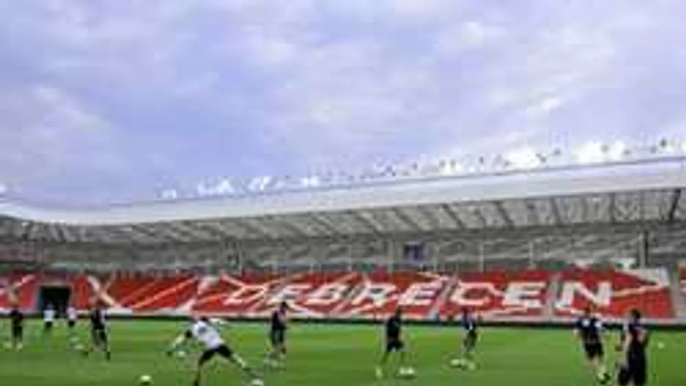 Teljes a káosz Debrecenben, távozhat a fociklub elnöke