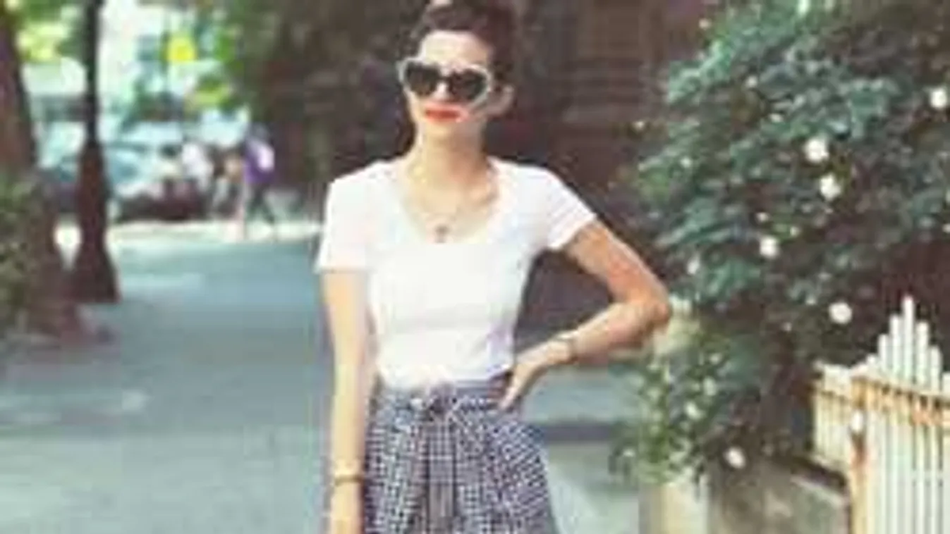 Megőrülnek az olasz nők ezért a szexi kánikularuháért