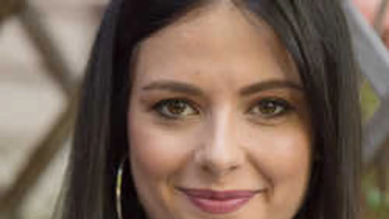 Huszonhét év után ismerte meg testvérét a magyar énekesnő