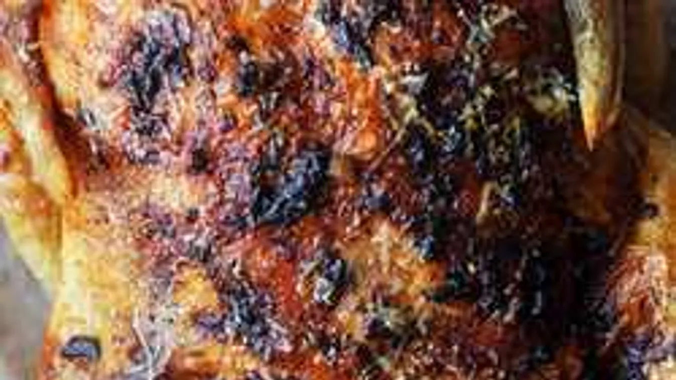 Elképesztő egyszerű trükktől lesz mennyei ropogós a sült csirke