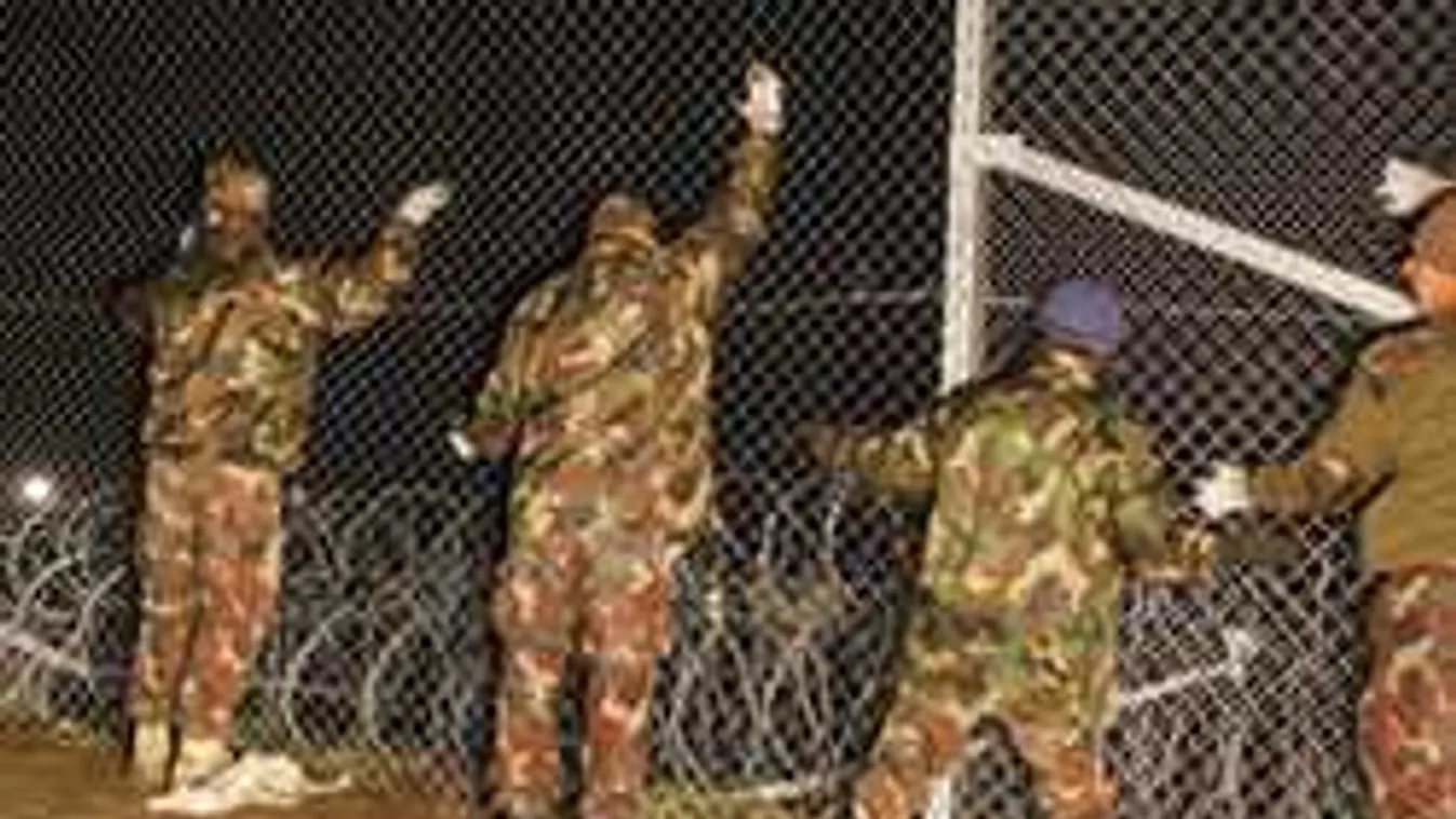 Migránsroham a magyar határnál, elképesztő állapotok