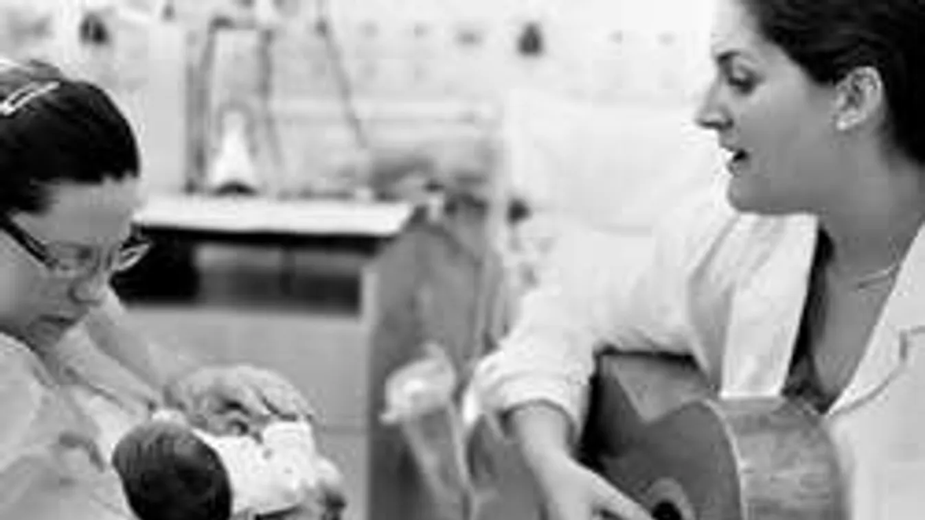 Énekkel gyógyítanak a koraszülöttosztályokon