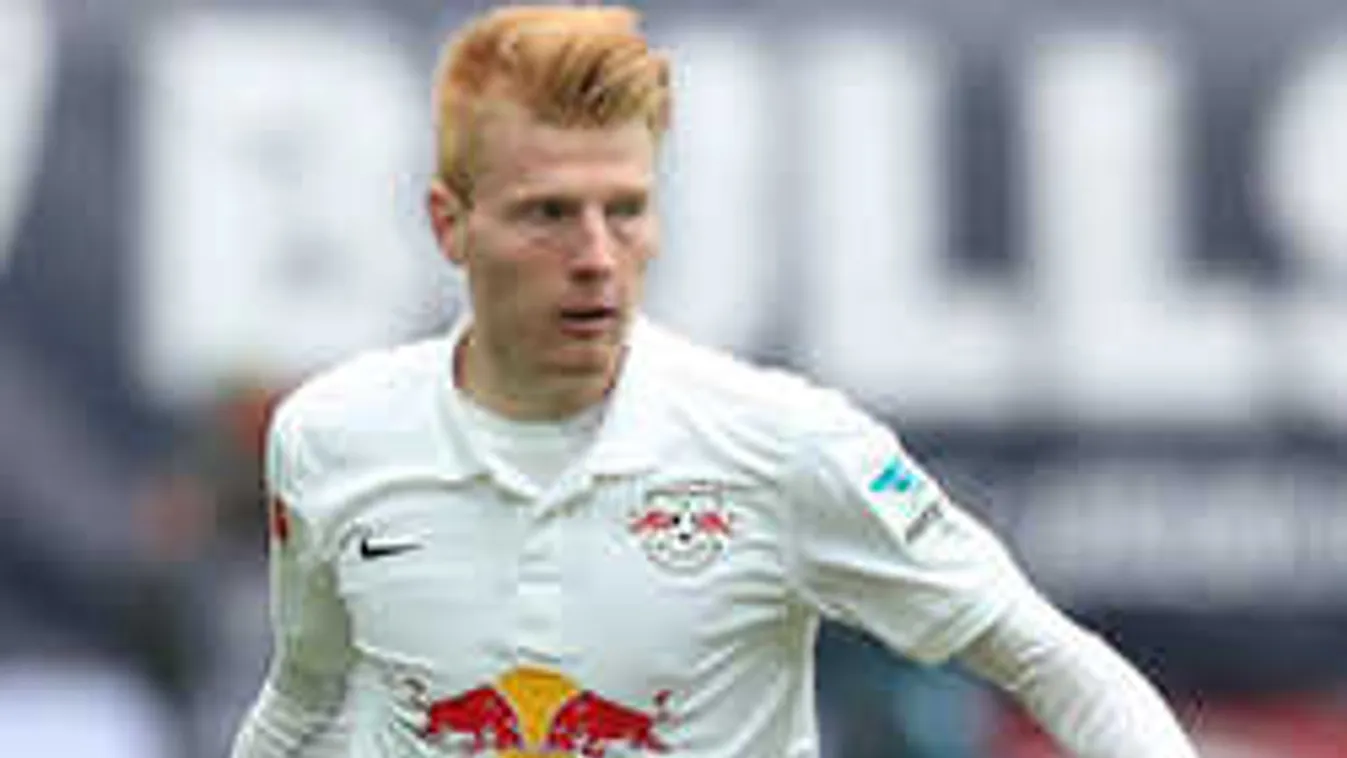 Ezt a magyar focistát körbe-körbe adják az európai klubok