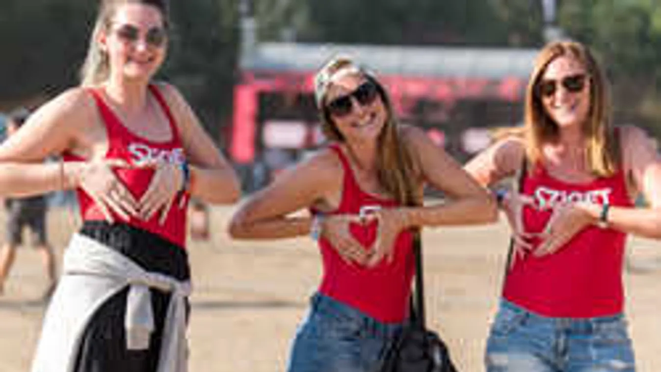 Hódítanak a netes őrületek: mindenre vevők a fiatalok