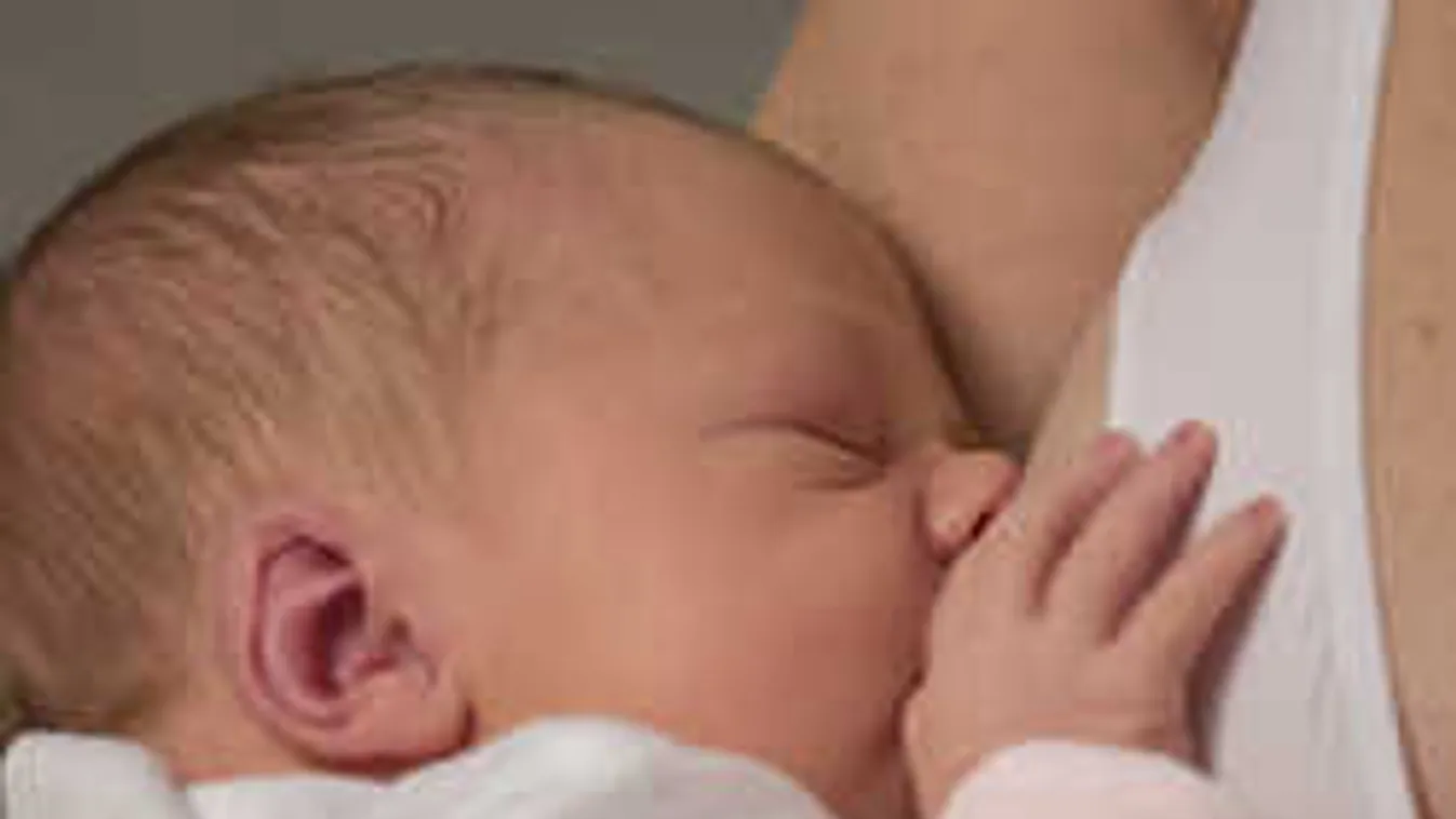 Kizavarták a múzeumból, mert szoptatott: Így vágott vissza