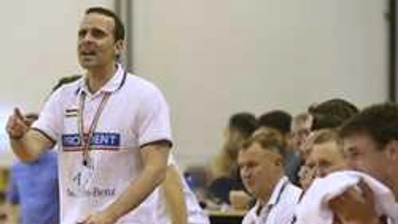 Megrázó, balesetet szenvedett a korábbi magyar szövetségi kapitány