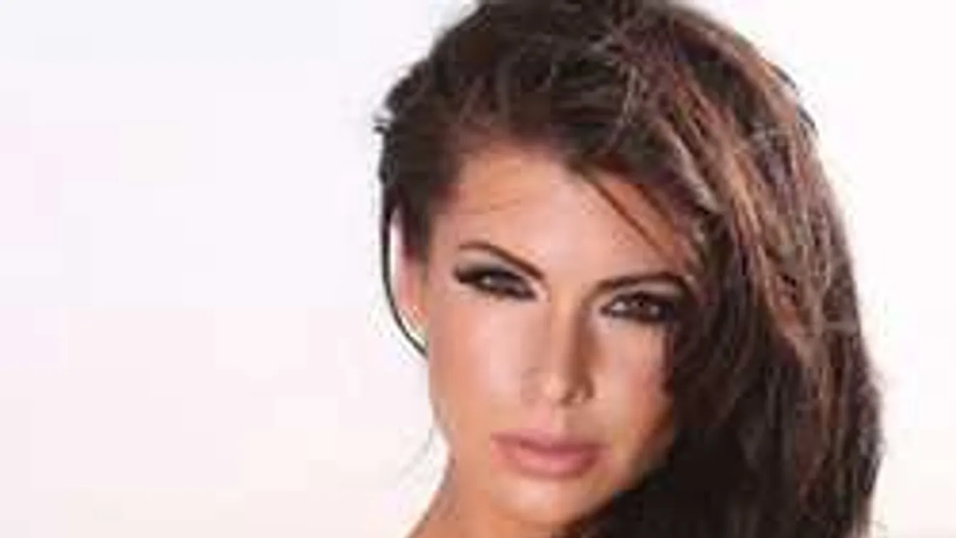 Újabb magyar világsztár a Playboy címlapján