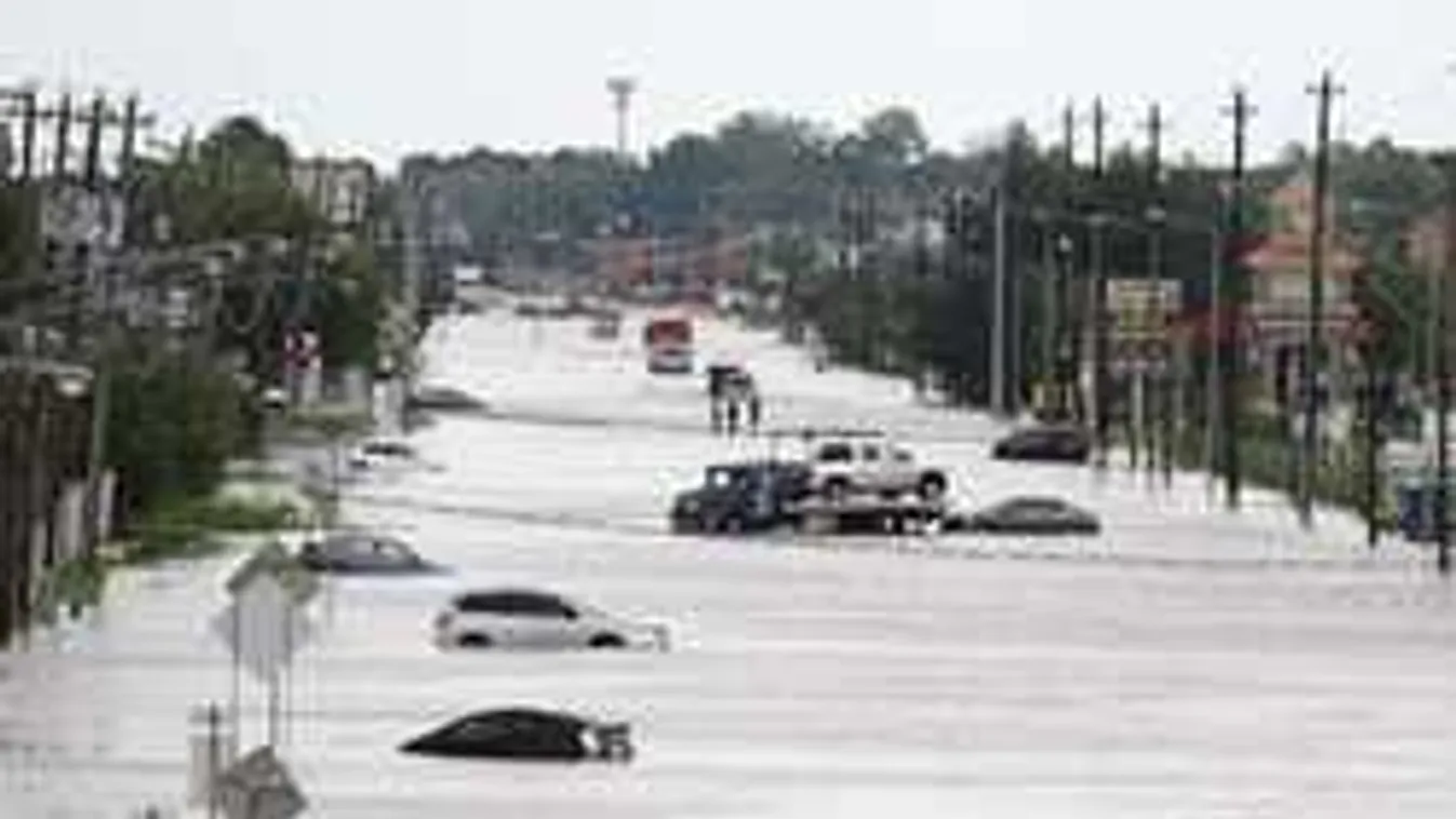 Robbanás a vegyi üzemben: sérültek is vannak