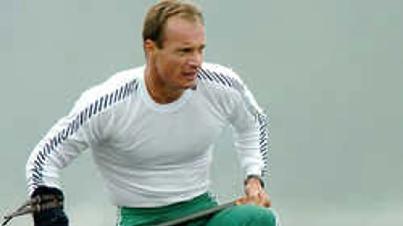 Lefotózták, így néz ki a fiatalon elhunyt magyar olimpiai bajnok sírja