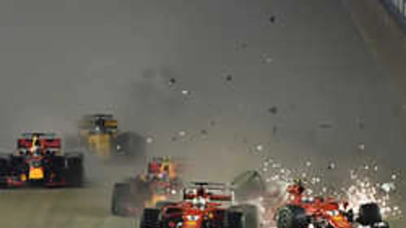 Félelmetes jelenet, tömegkarambol okozott sokkot az F1-ben