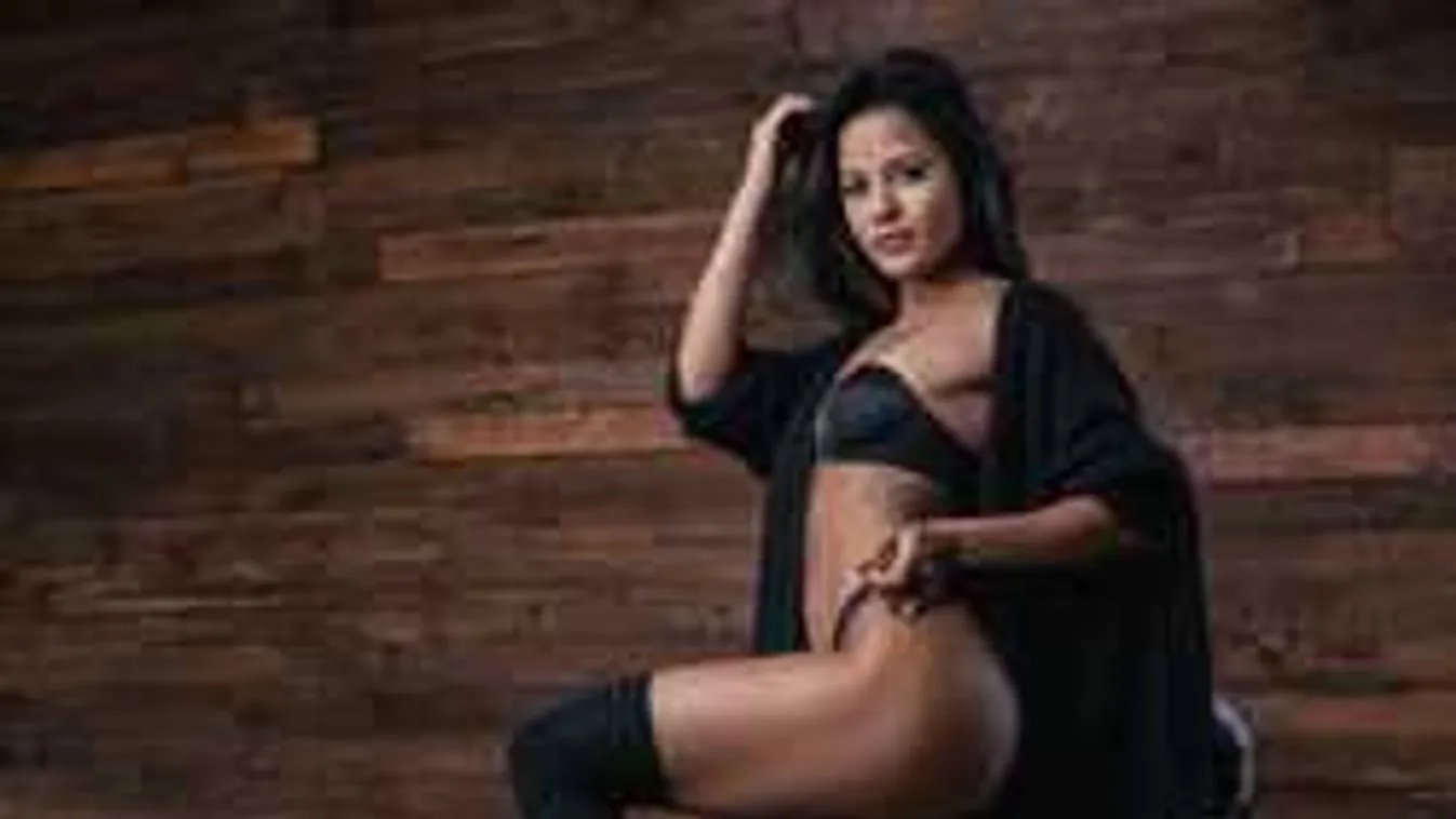 Egyetlen popsi sem gömbölyödik olyan szexin, mint amit most mutatunk