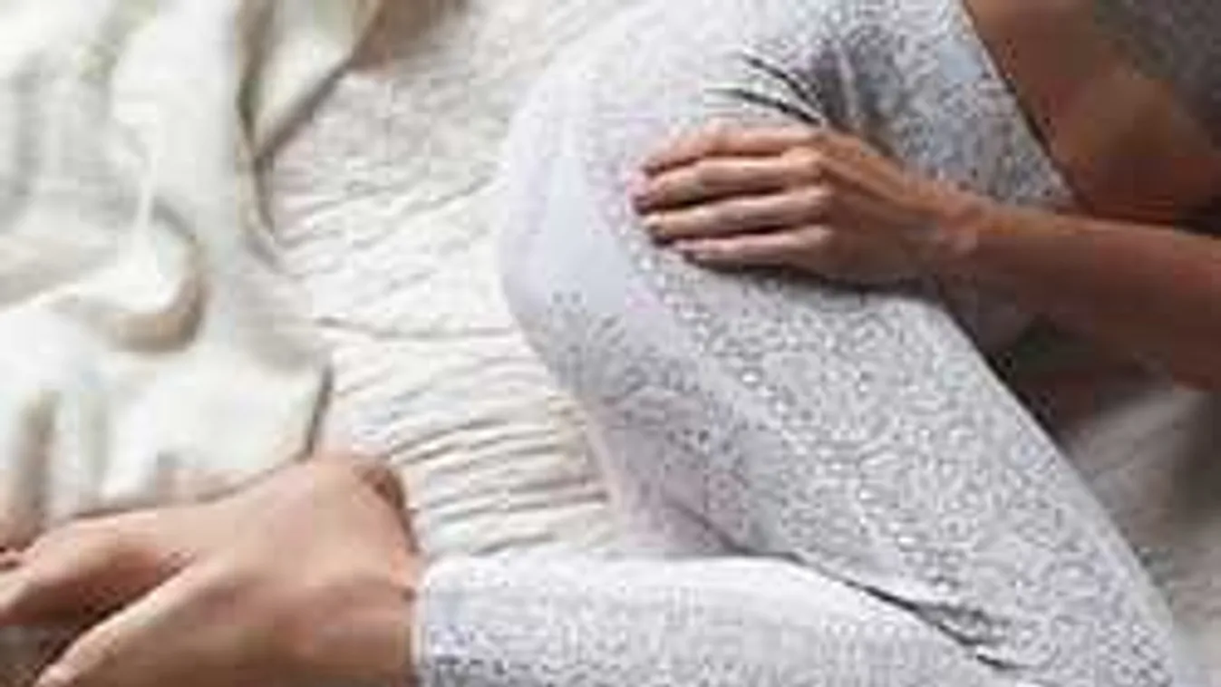 Megújult a leggings: őrület, milyen szín lett a divat