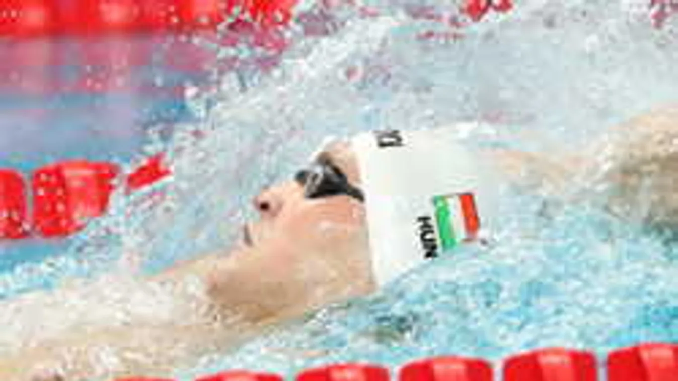 Vérfagyasztó támadás, megkergették Erdélyben a magyar úszósztárt