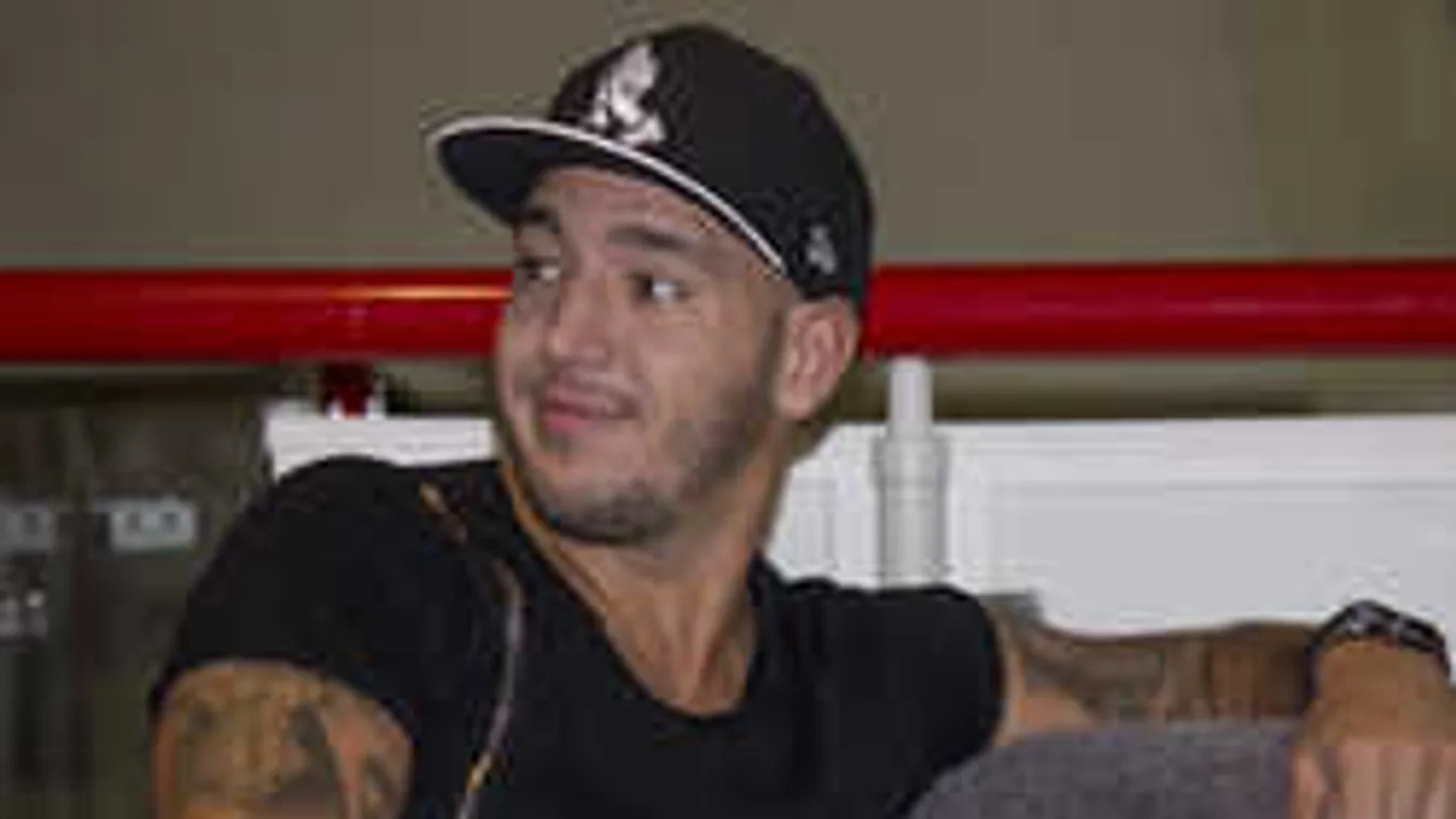 Kiderült az igazság, így rabolta el Curtis szívét barátnője