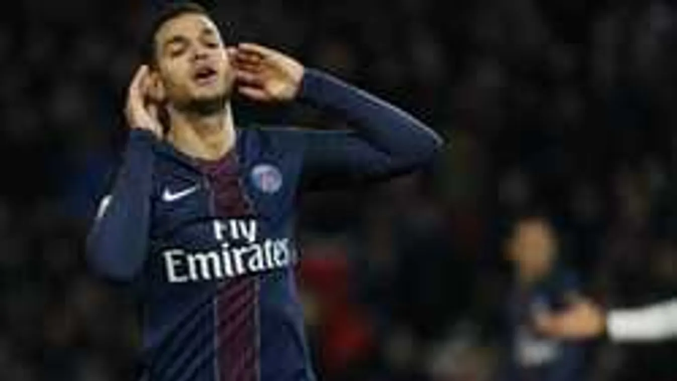 Áll a bál Párizsban, ebből bírósági ügy lehet