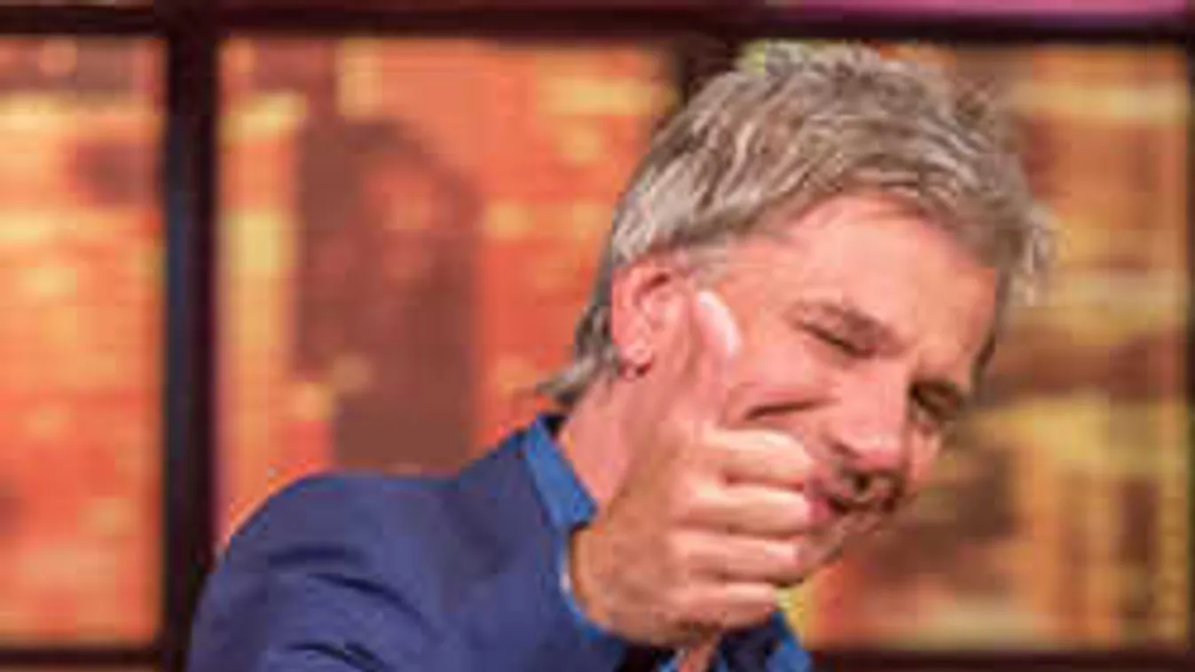 Emberségből jeles, Bochkor Gáborék  így segítettek a bajbajutott hallgatón