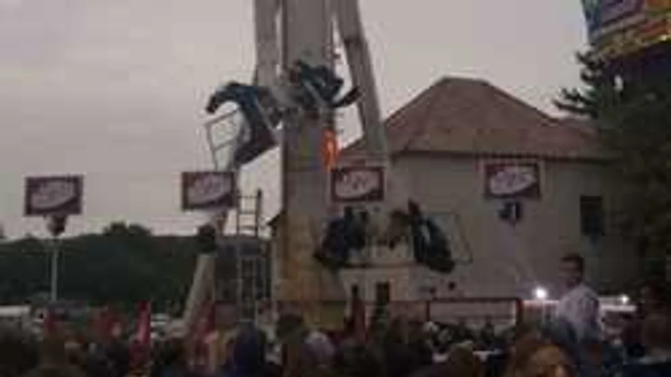 Élő videó a vidámparki baleset helyszínéről!