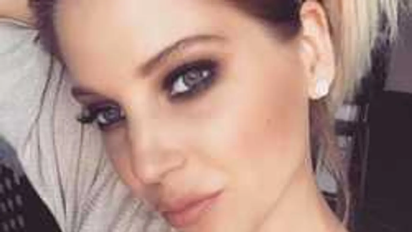 Szabó Zsófi megmutatta, hogy mozog hat hónapos kisbabája