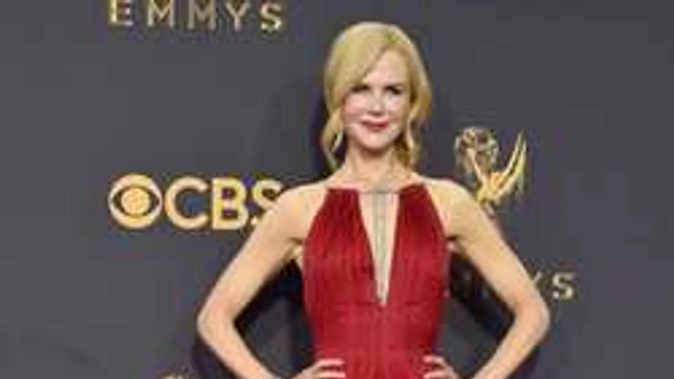 Egy este két férfivel is csókolózott Nicole Kidman