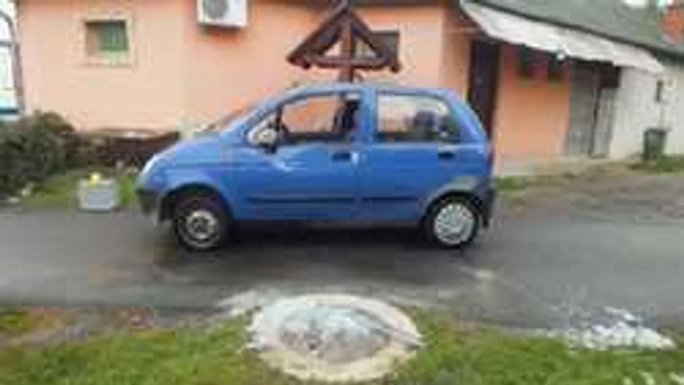 Véres buli Letkésen: autóval akarták elgázolni a biztonsági őrt