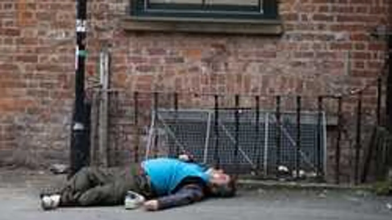 Tarol a zombidrog, Budapest is veszélyben