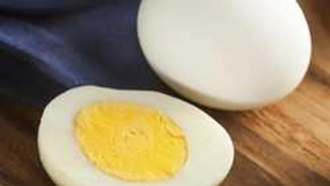 Mostantól gyerekjáték a főtt tojást megpucolnod! Zseniális trükk