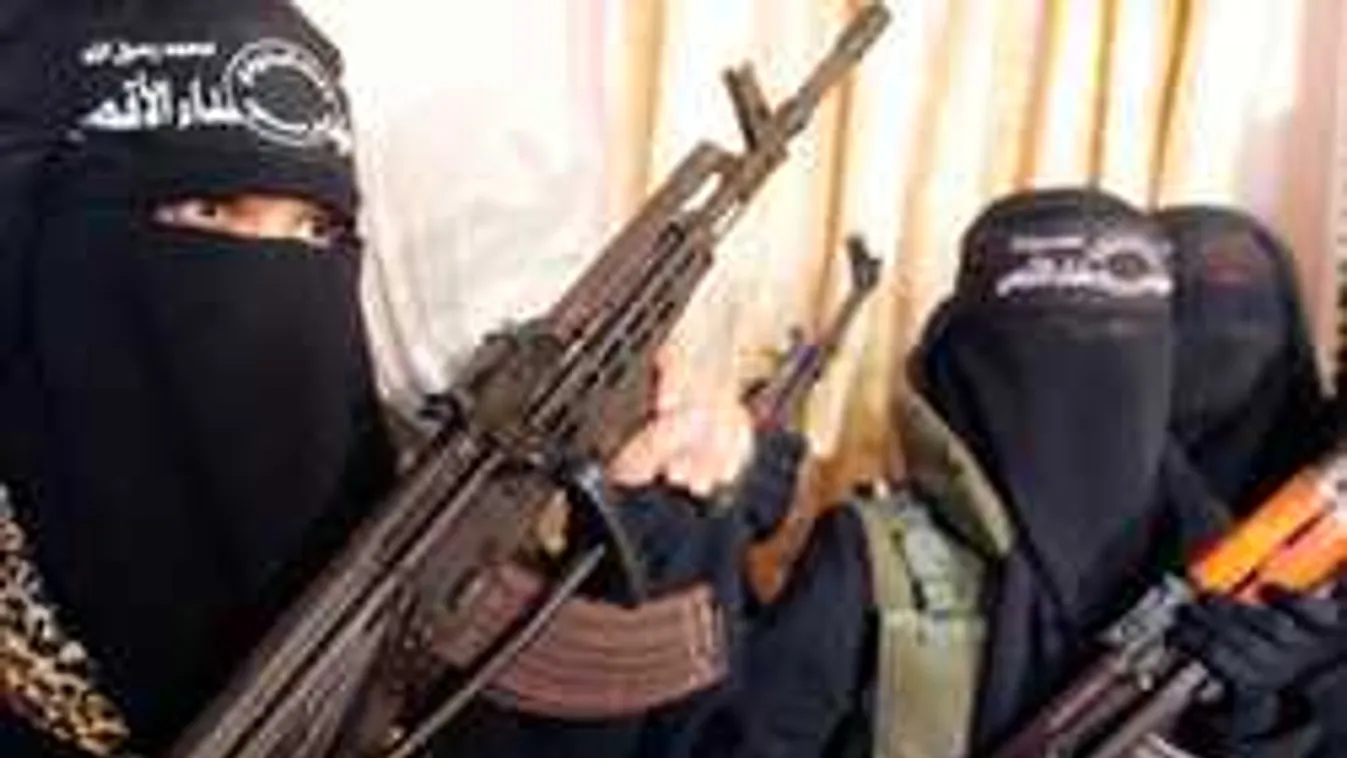 Családjuk szeme láttára kínozták a szír nőket