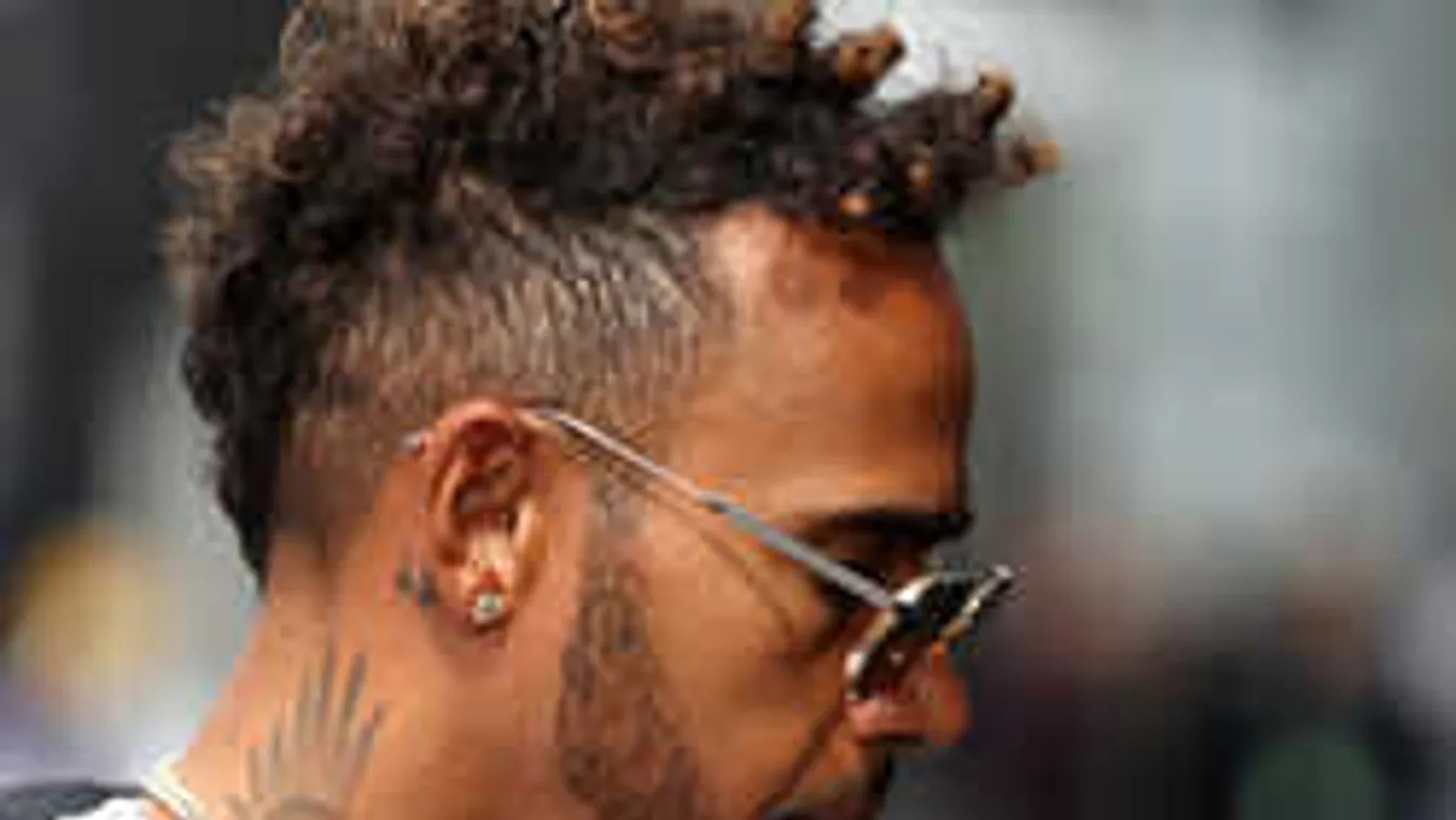 Mi történt Hamiltonnal? Erre senki sem számított