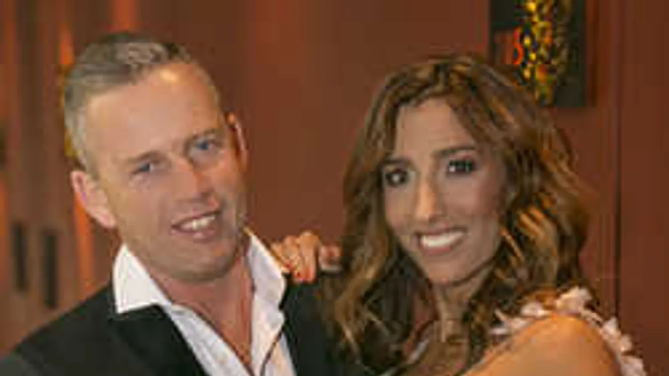 Íme az első fotó: elképesztően szexi menyasszony Rubint Réka