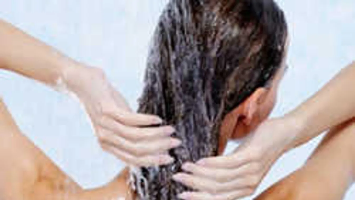 Soha többet nem hullik a hajad, ha így használod a samponod