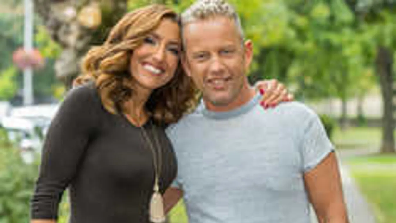 Schobert Norbi megmutatta, milyen szexi a bikinis Rubint Réka!