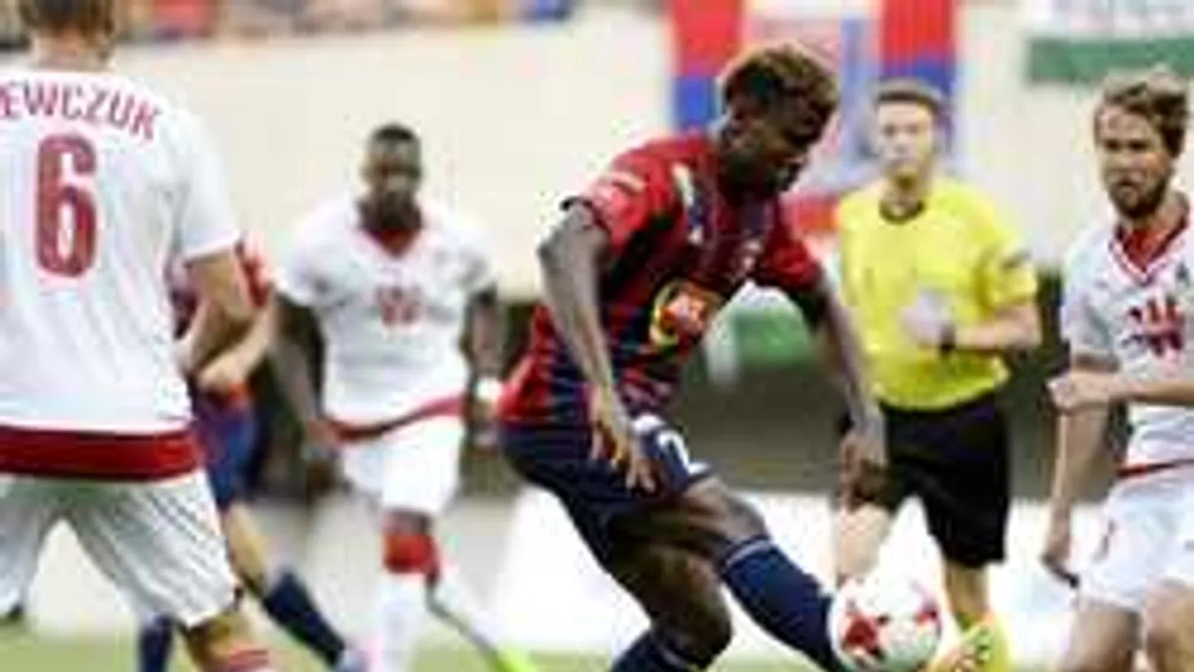 Botrány Felcsúton, meccsen ugrottak egymásnak a focisták