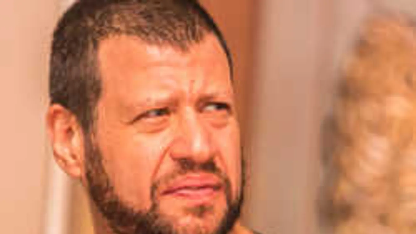 Hatalmas botrány, így alázta meg Puzsér a magyar énekest