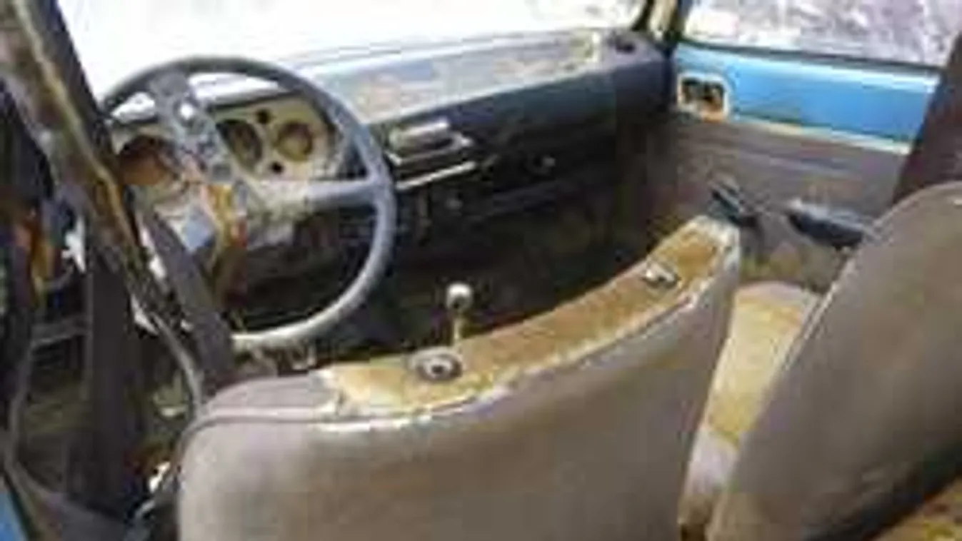 Négy évtized után került vissza gazdájához ez az ellopott autó - fotók