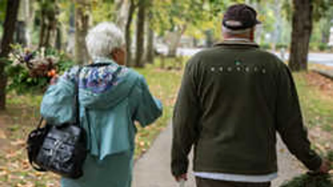 Óriási gesztust tesz az időseknek mindenszentek napján ez a taxis