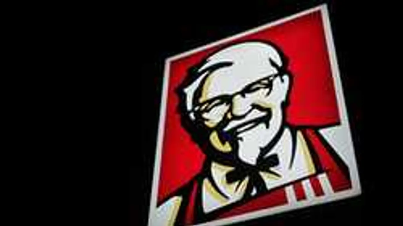 "Aggasztó eset" - megszólalt a KFC a megvert magyar újságíró ügyében