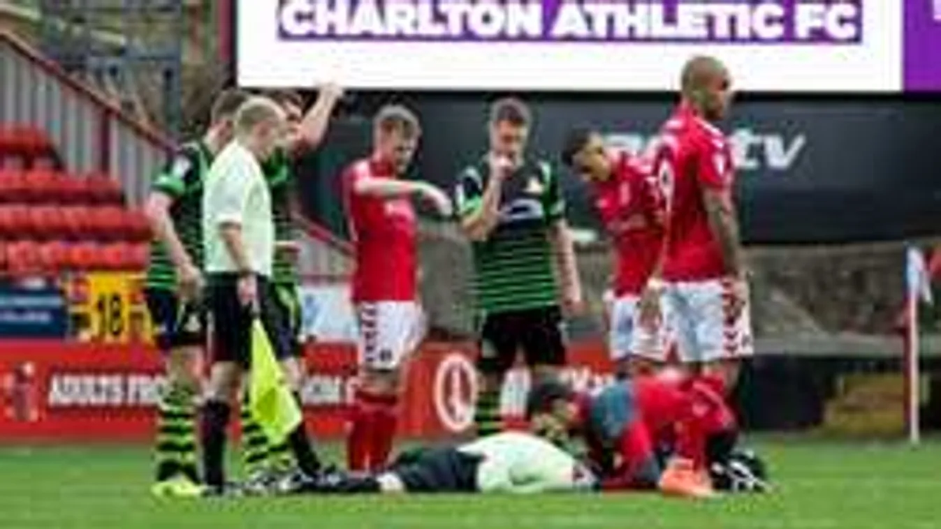 Rémület, összeesett a játékvezető, az életéért aggódtak