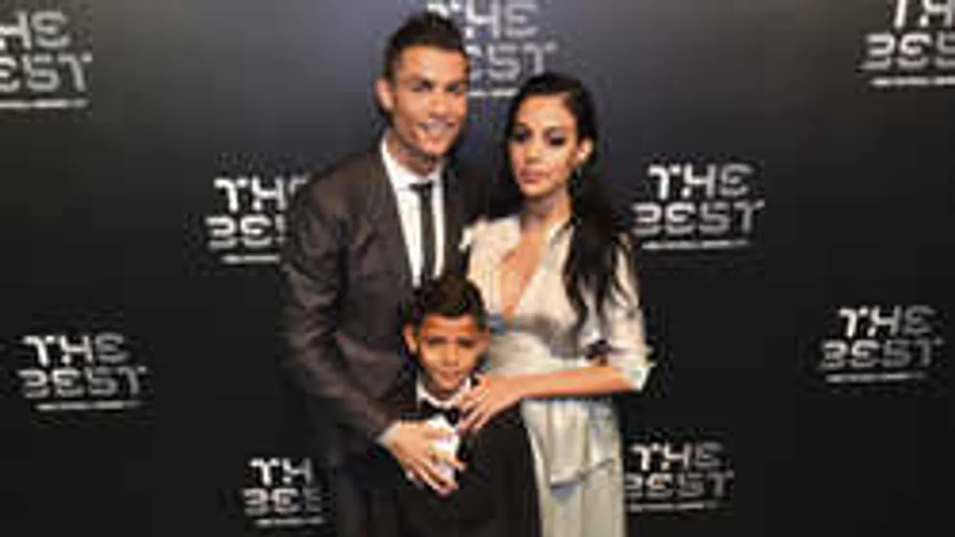 Megmutatta magát C. Ronaldo terhes barátnője