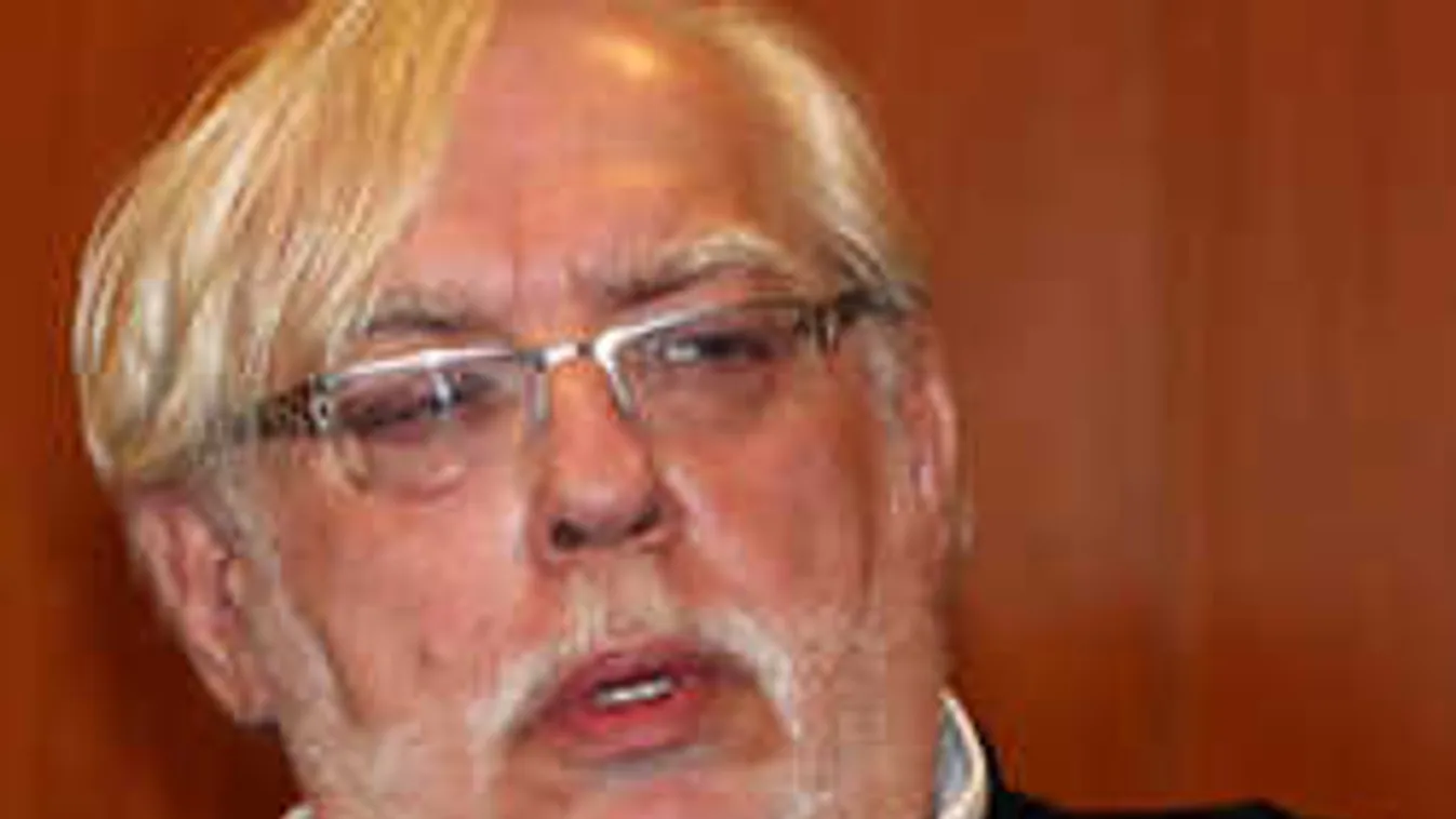 Öngyilkos lett Verebes István felesége!