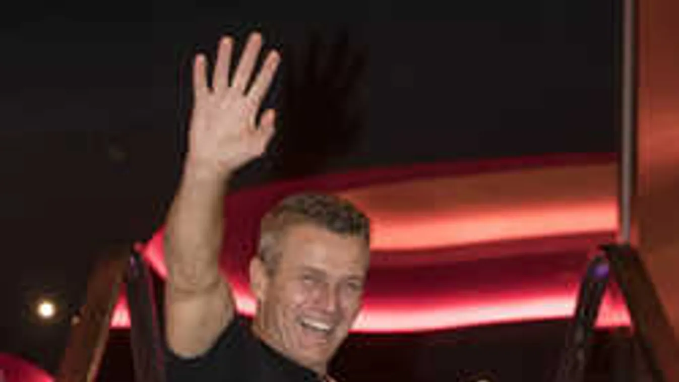 Ennyiért bérelheted ki Rékasi Károlyt egy napra