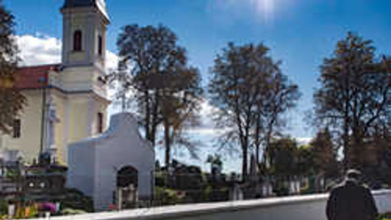 Ezért rohamozzák hónapok óta a nógrád megyei templomot