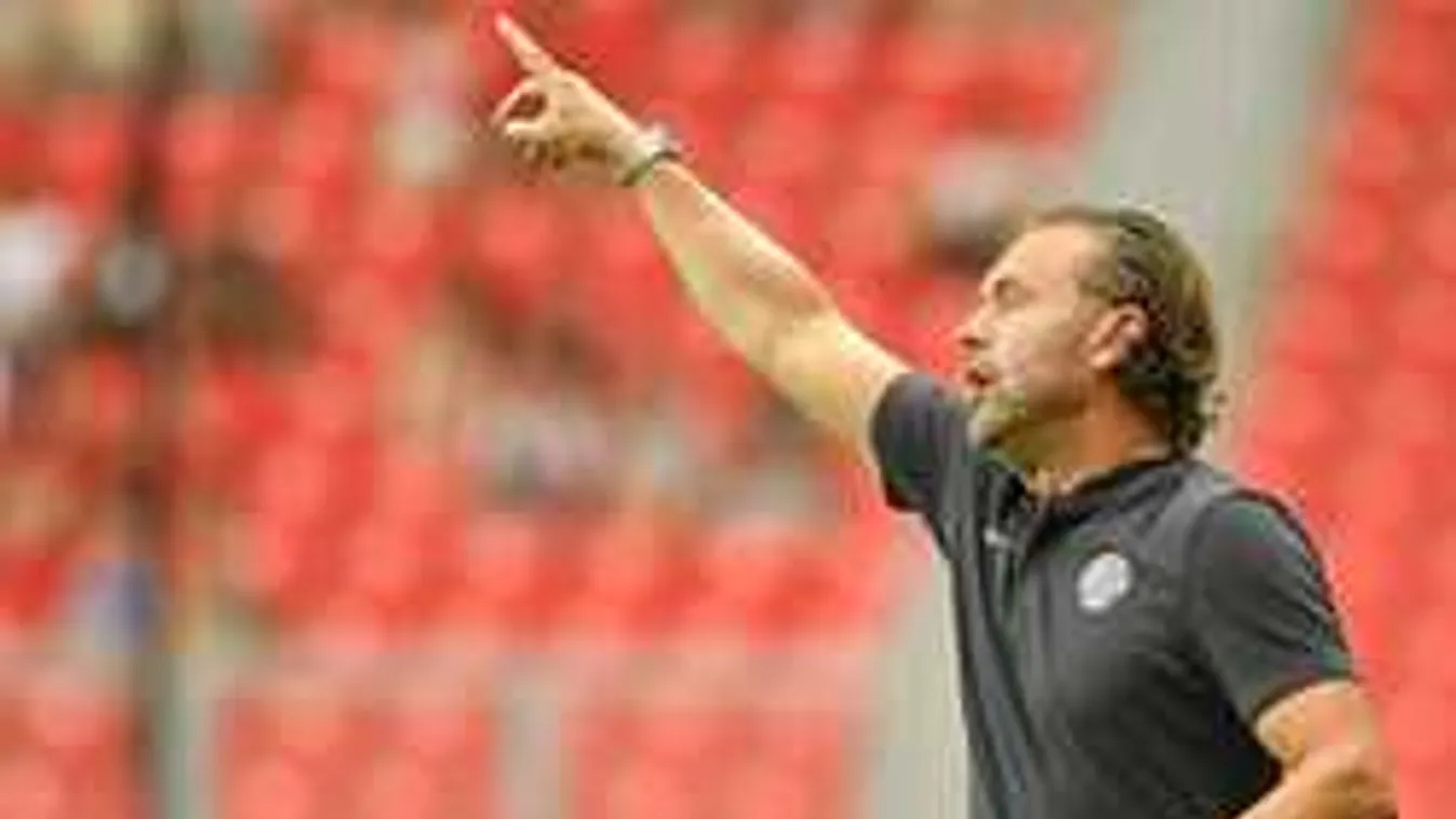 Storck hibáját követte el Thomas Doll