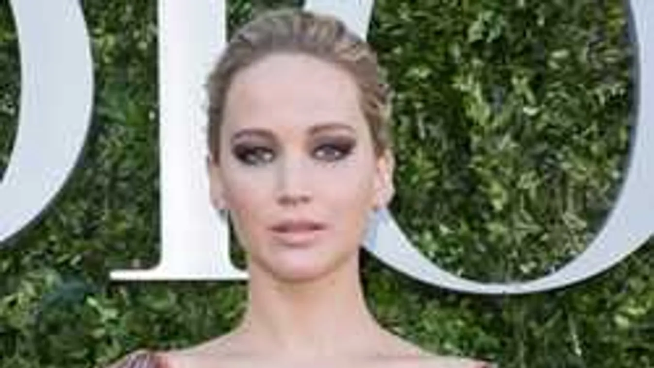 Magyar lány helyettesíti Jennifer Lawrence-t