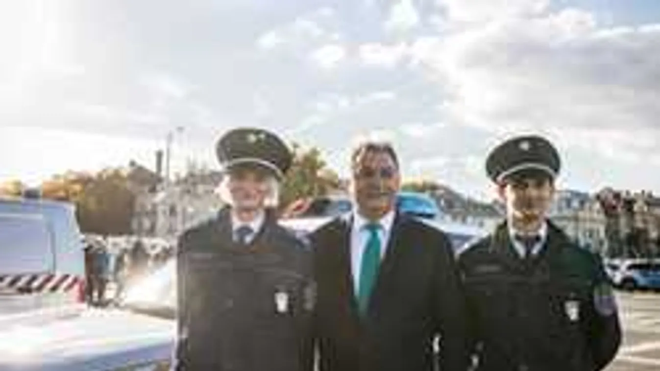 Orbán találkozott a Teréz körúti robbantásban megsérült rendőrökkel