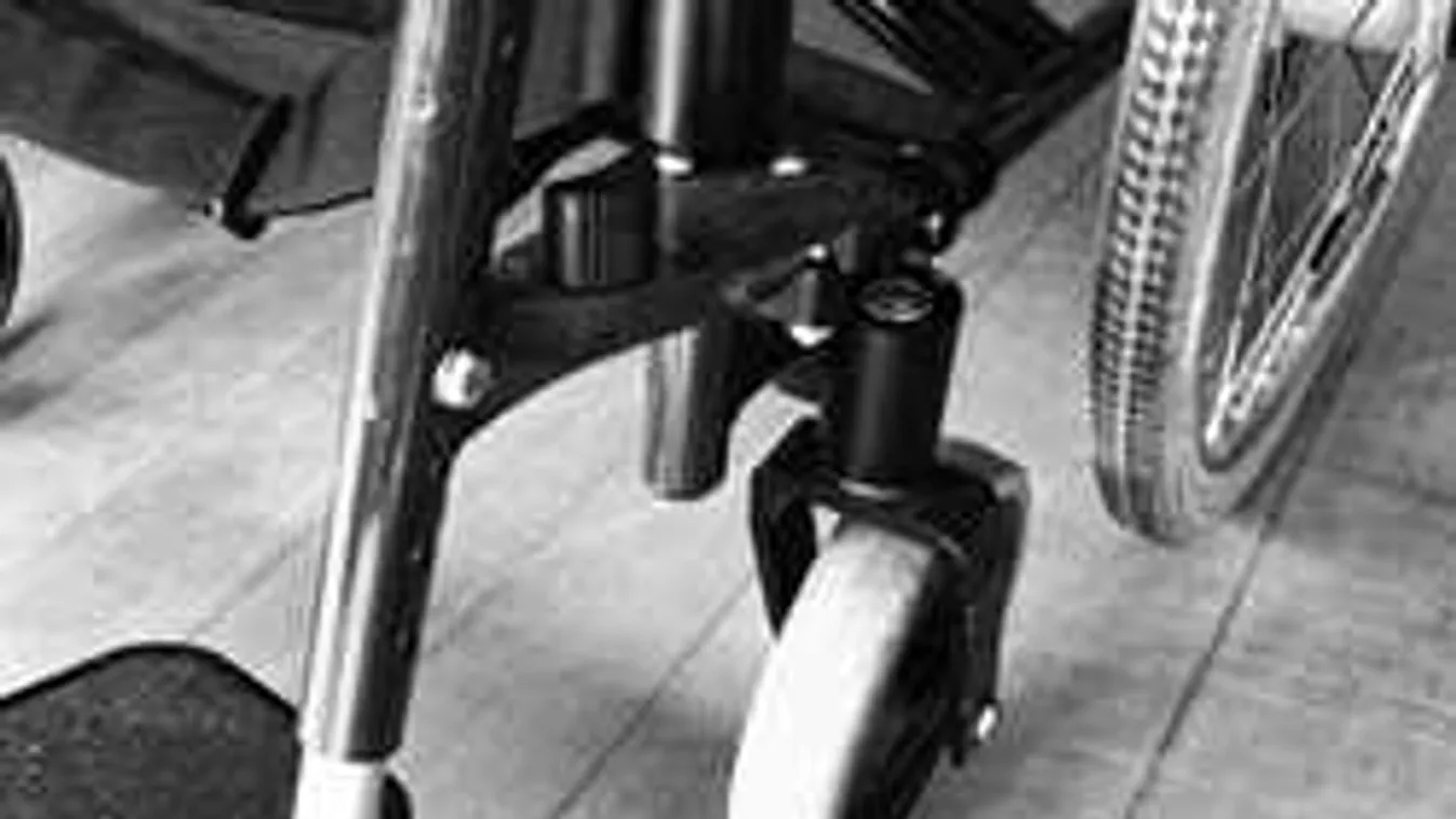 Megdöbbentő vallomás: magyar férfi miatt került tolókocsiba a gyönyörű ír lány