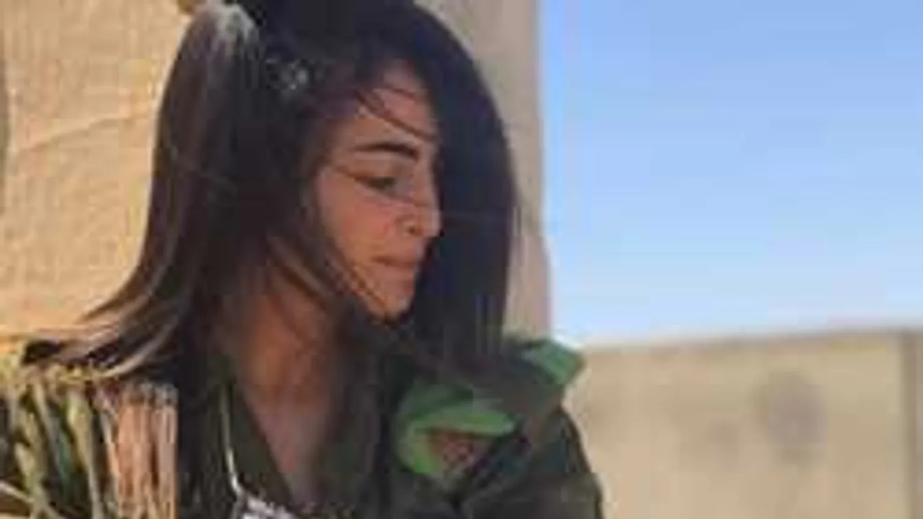 Eszméletlen, mit művel a neten a dögösen szexi izraeli katonanő