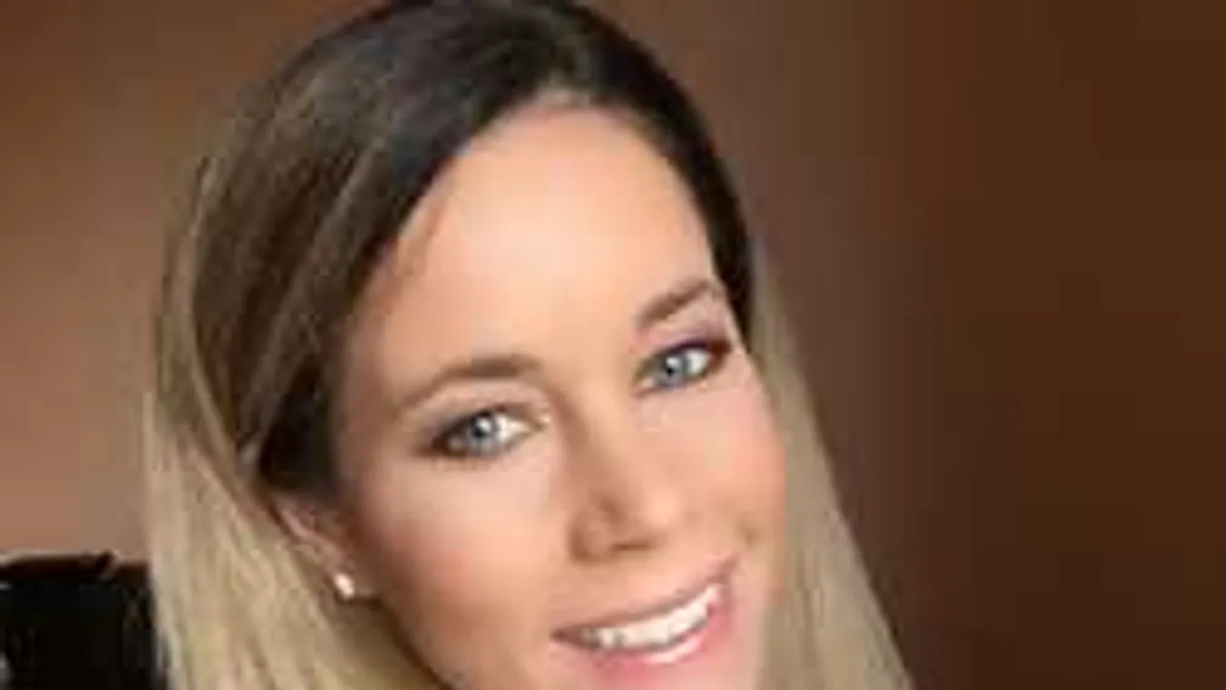 Baukó Éva szexi fotójától még a monitorod is elolvad